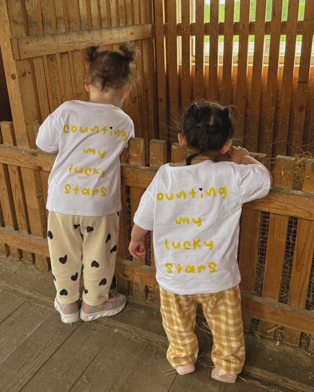 COUNTING MY LUCKY STARS TEE